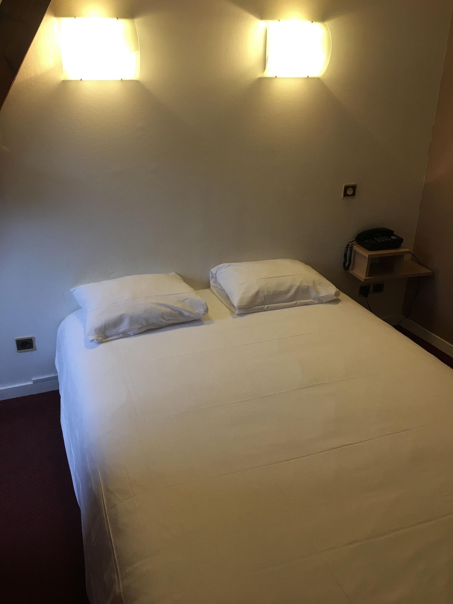 Brit Hotel Le Lion D'Or Chinon Luaran gambar