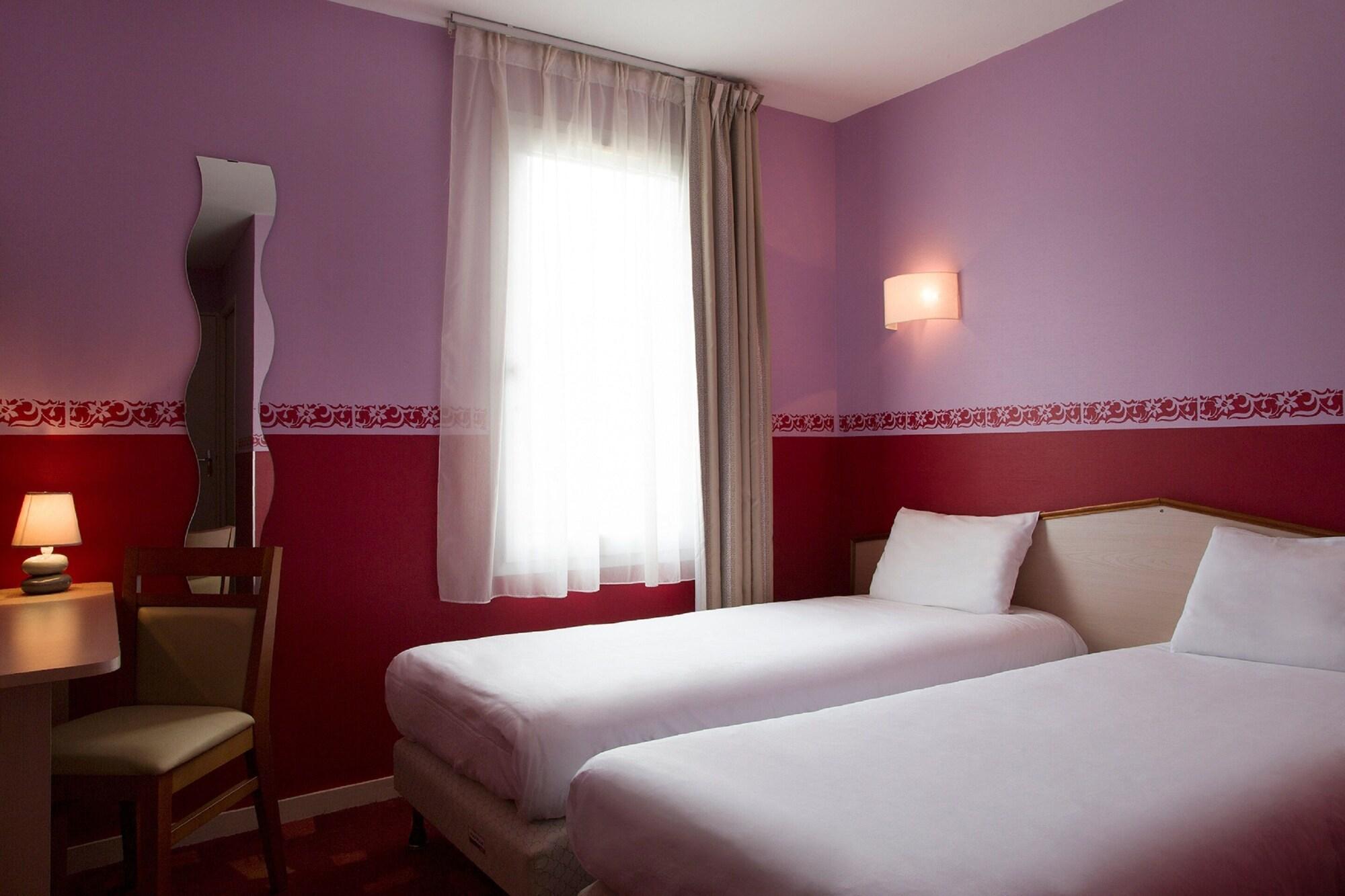 Brit Hotel Le Lion D'Or Chinon Luaran gambar