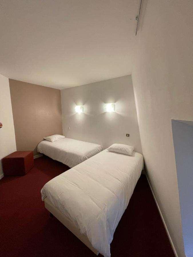 Brit Hotel Le Lion D'Or Chinon Bilik gambar